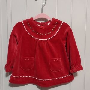 Like new condition sweater for baby girl 6/9